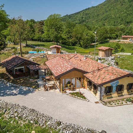 Agriturismo Fattoria Carolina Friuli Arzino Vito d'Asio エクステリア 写真